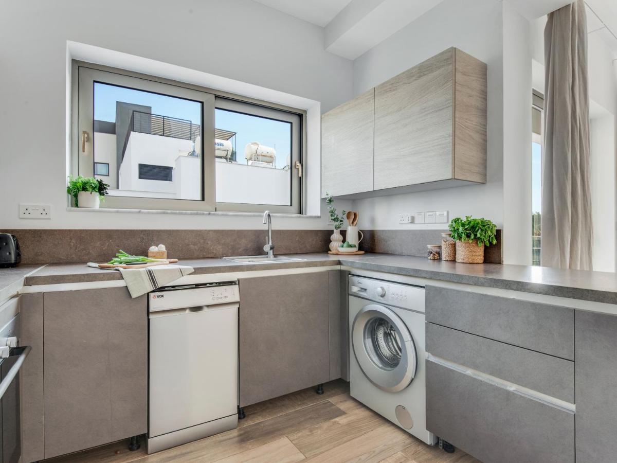 Apartament Sanders Evolution Limassol Zewnętrze zdjęcie